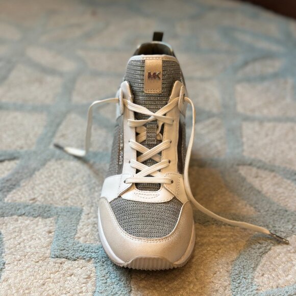 Womens 8.5 Michael Kors Georgie Glitter Chain-Mesh Leather Sneakers Lightly worn - Picture 4 of 11